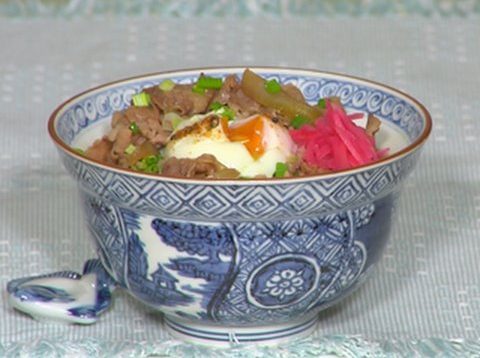 Delicious Gyudon Recipe (Healthy Beef Bowl with Reduced Fat Content) | Cooking with Dog