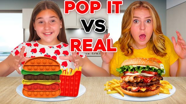 Pop It Food VS Real Food | Pop It Challenge !